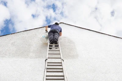 Peinture extérieure à Sainte-Marie-du-Lac-Nuisement — façades et ravalement